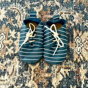 SZ 4 Piper Finn Moccasin Boots